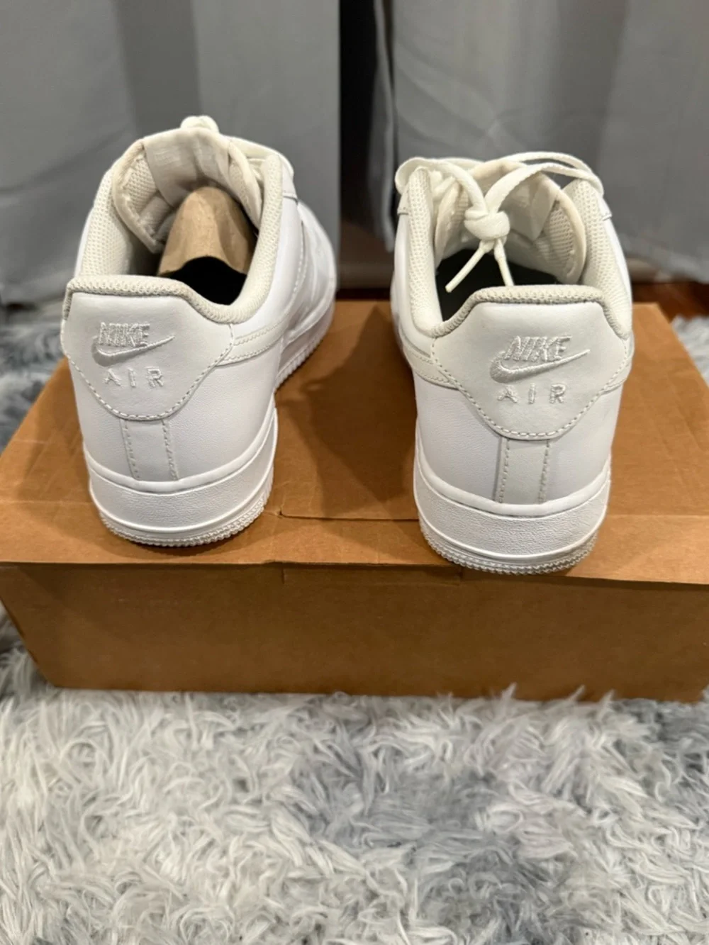 Women’s Nike Air Force 1 Low White Leather Sneakers - Picture 5 of 6